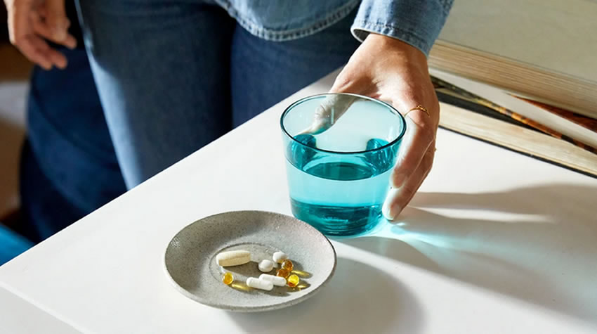 6 Vitamins and Supplements for Acid Reflux